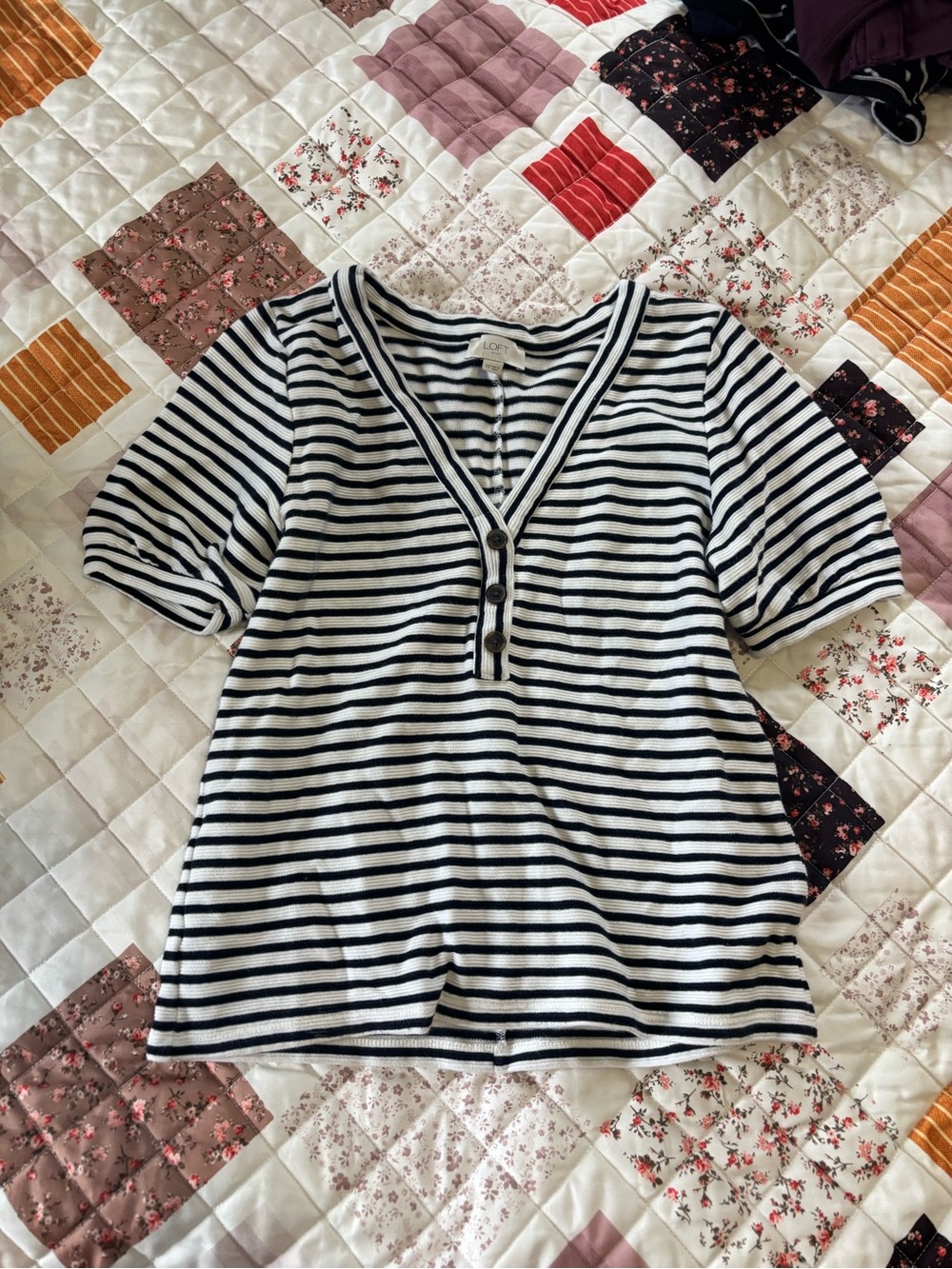 LOFT Black and White Striped V-Neck Short Sleeve Top